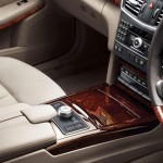 chauffeur-driven-mercedes-e-class-london-1024x480